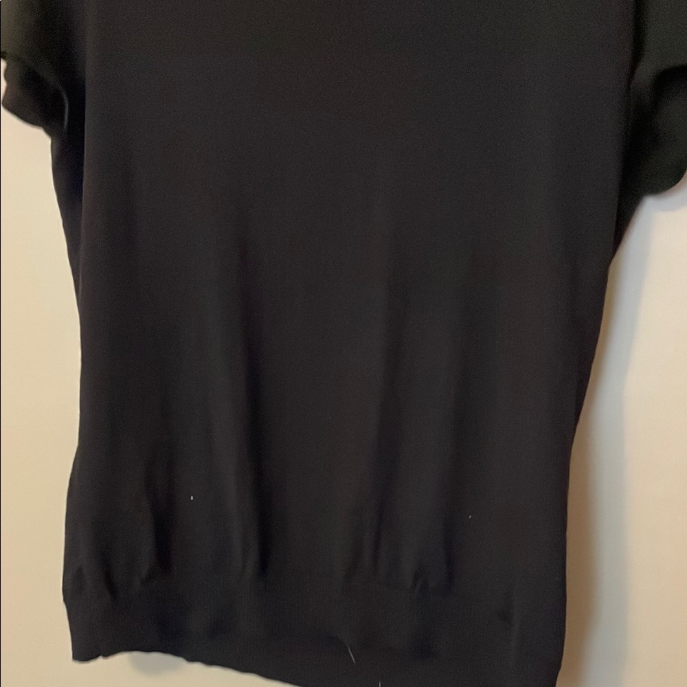Black Short Sleeve Sweater - Picture 4 of 8